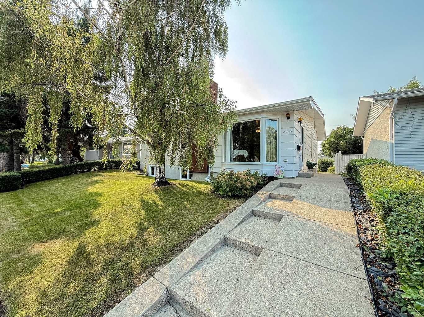 Property Photo: 5015 Marchand Crescent NE AB T2A 2X3