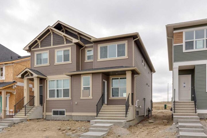 Property Photo:  65 Aquila Terrace NW  AB T3R 2N8 
