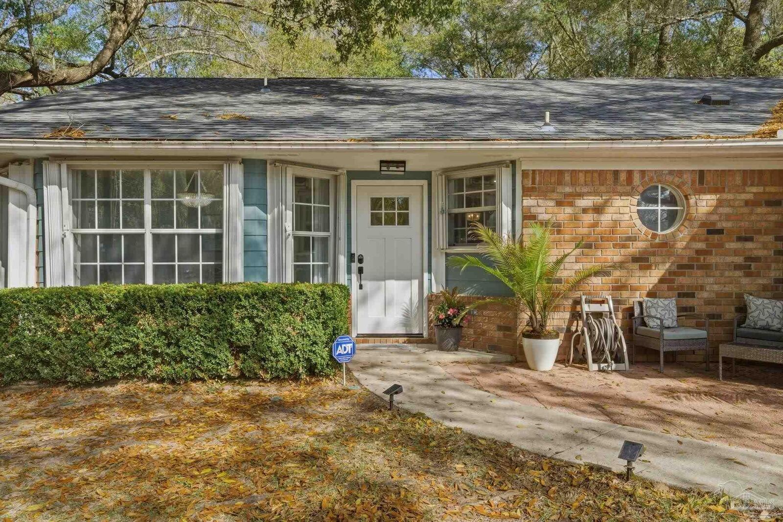 Property Photo:  5140 Potomac Dr  FL 32571 