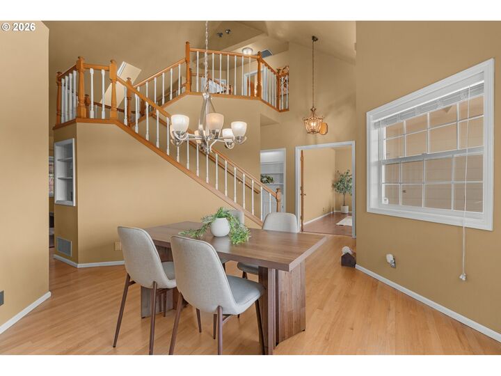 Property Photo: 2495 Park Forest Dr OR 97405