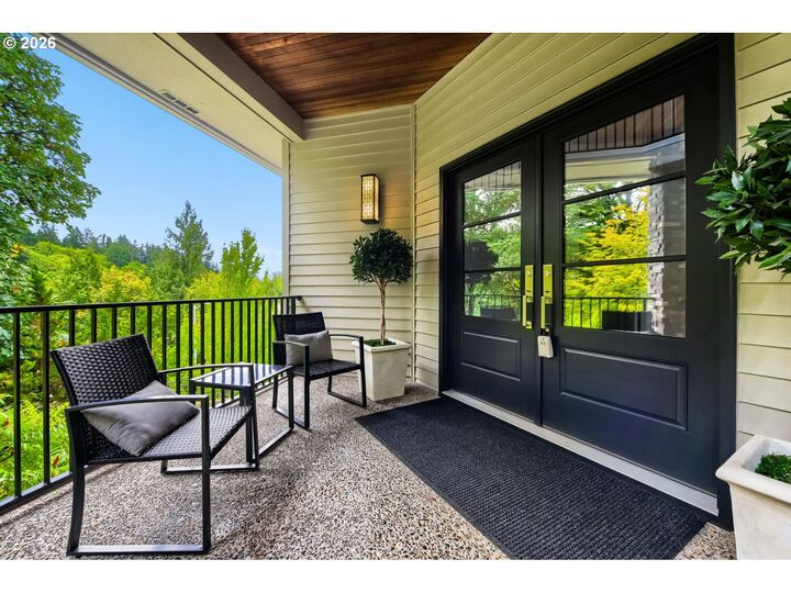 Property Photo: 2677 SW 64th Pl OR 97225