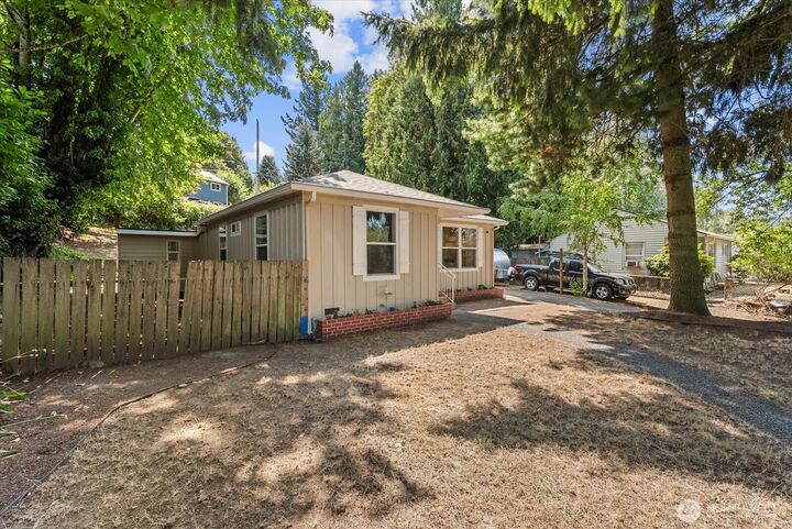 Property Photo:  7033 S 126th Street  WA 98178 