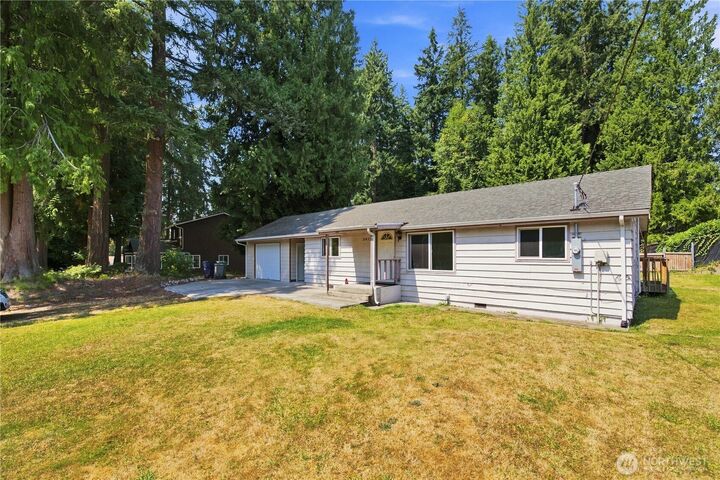 Property Photo: 3417 232nd Street SW WA 98036
