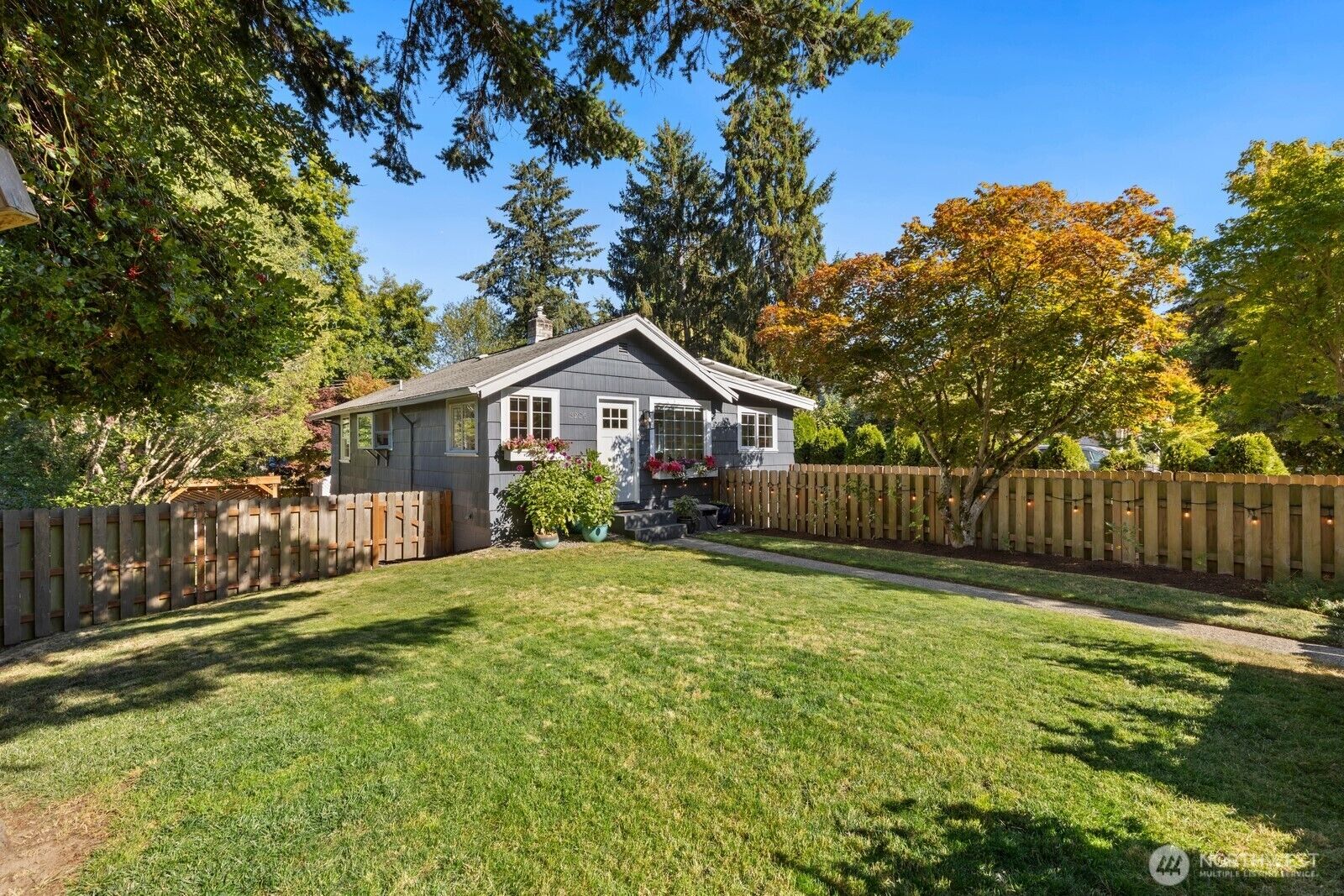 Property Photo: 3226 48th Avenue SW WA 98116