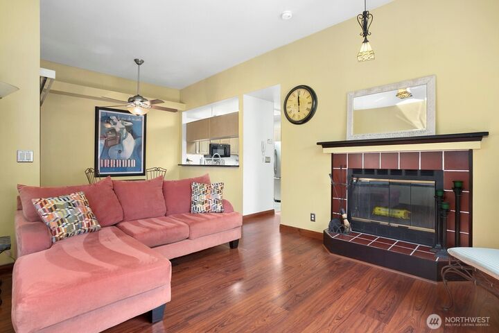Property Photo: 1617 Summit Avenue 42 WA 98122