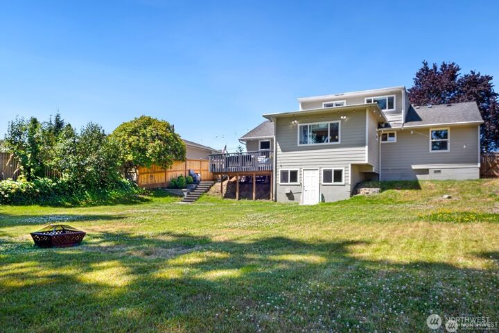 Property Photo:  5011  Seahurst Avenue  WA 98203 