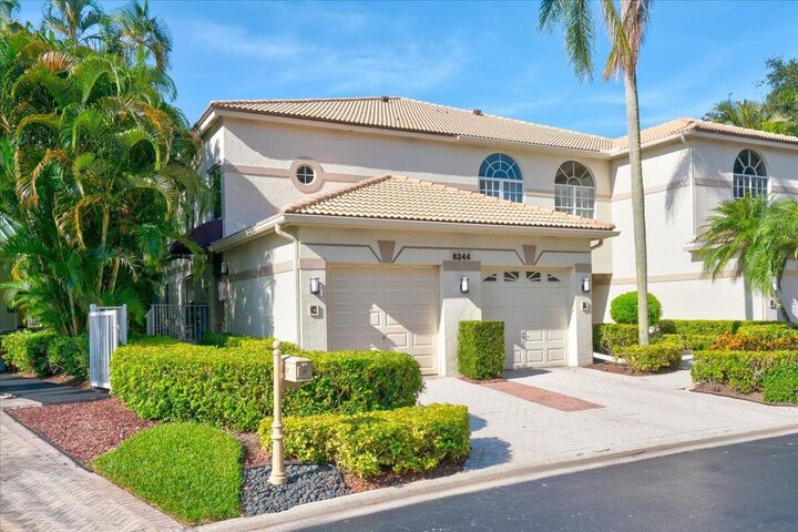 Property Photo: 6244 Graycliff Drive C FL 33496
