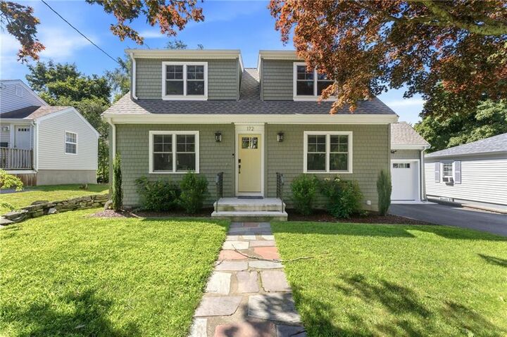 Property Photo:  172 Bayview Avenue  RI 02809 