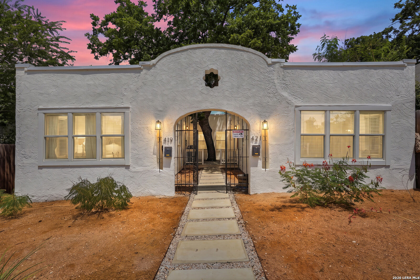 Property Photo:  421 Eleanor Ave  TX 78209 