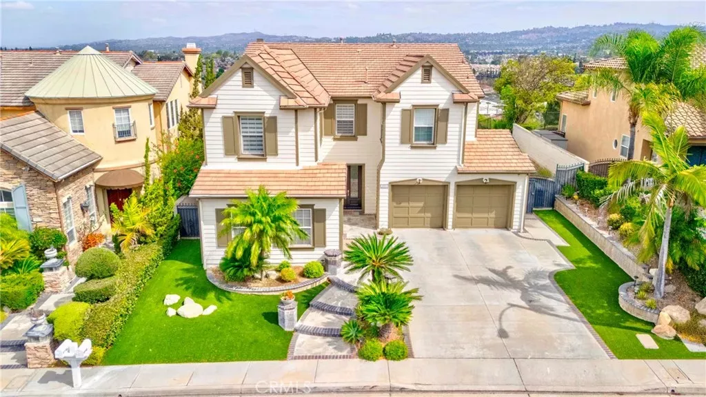 Property Photo:  2011 W Snead  CA 90631 