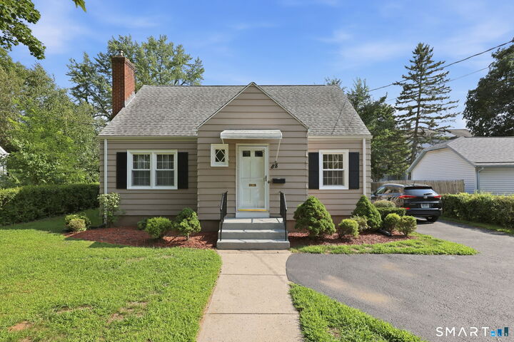 Property Photo: 88 Delmont Street CT 06042