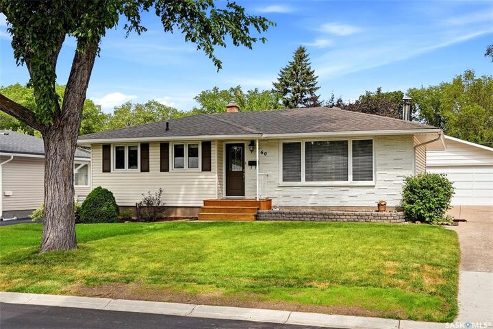 Property Photo: 60 Gardiner Avenue SK S4S 4P6