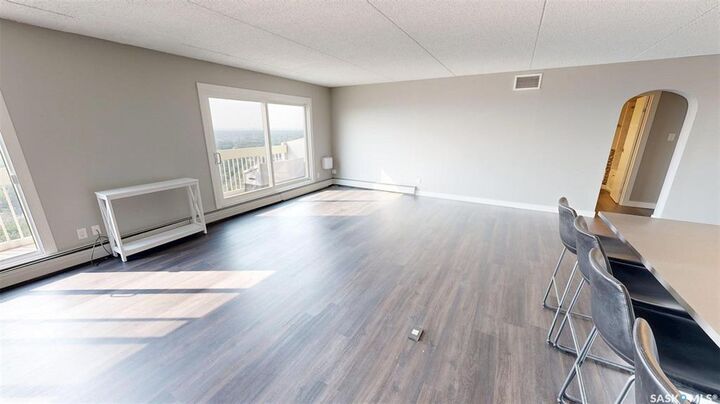 Property Photo: 3520 Hillsdale Street 2104 SK S4S 5Z5