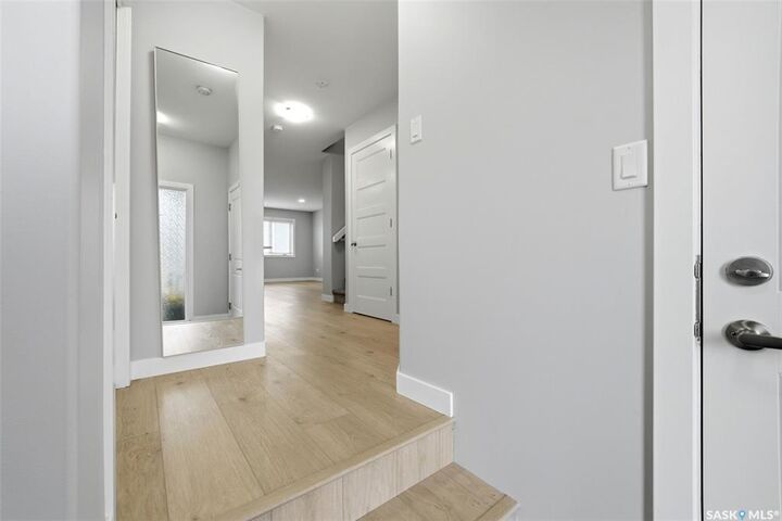 Property Photo: 5301 Beacon Drive 20 SK S4W 0R6