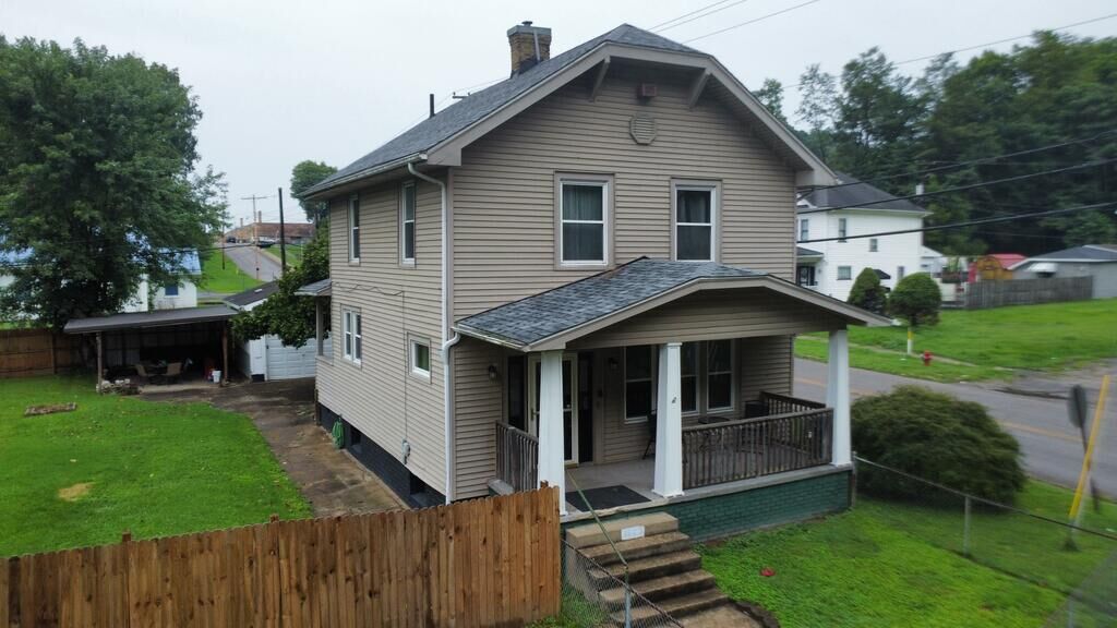Property Photo:  1625 Mabert  OH 45662 