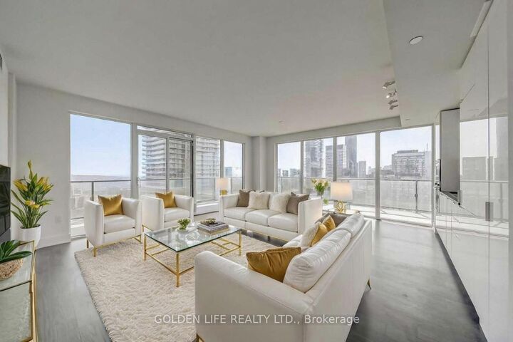 Property Photo:  955 Bay Street 3802  ON M5S 2A2 