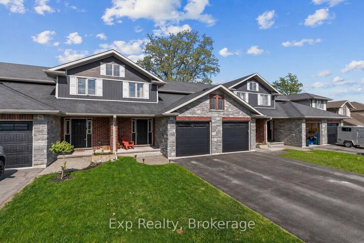 Property Photo:  54 Cortland Crescent  ON K8V 0E9 