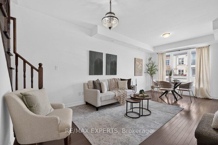 Property Photo:  125 Kayla Crescent 19  ON L6A 3P4 