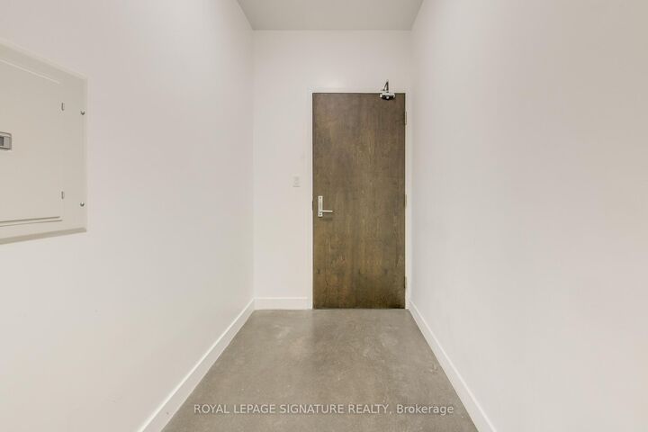Property Photo: 625 Queen Street E 211 ON M4M 1G7