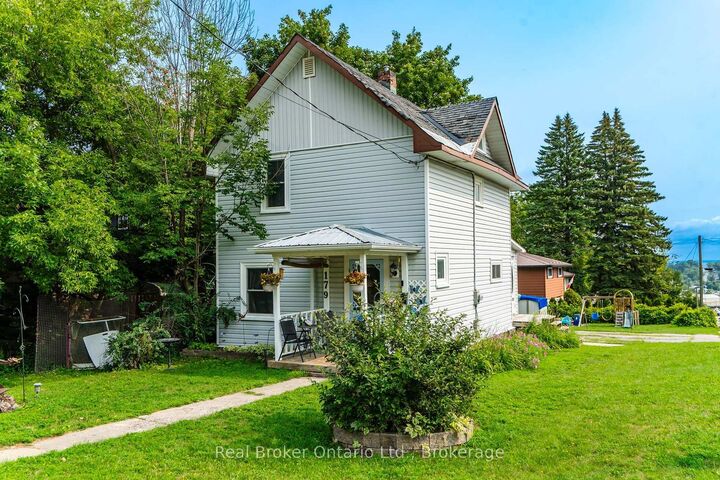 Property Photo: 179 Seventh Street ON L4R 3Z3