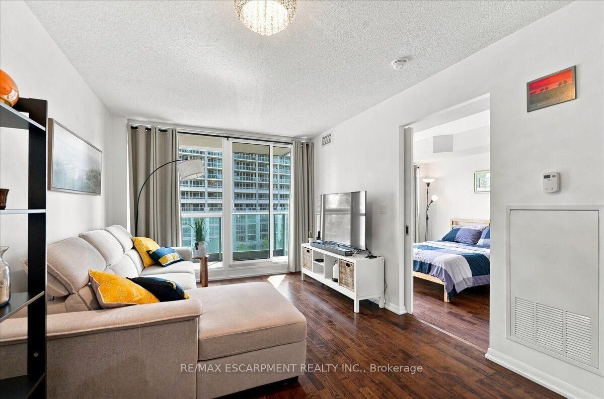 Photo de la propriété: 209 Fort York Boulevard 676 ON M5V 4A1