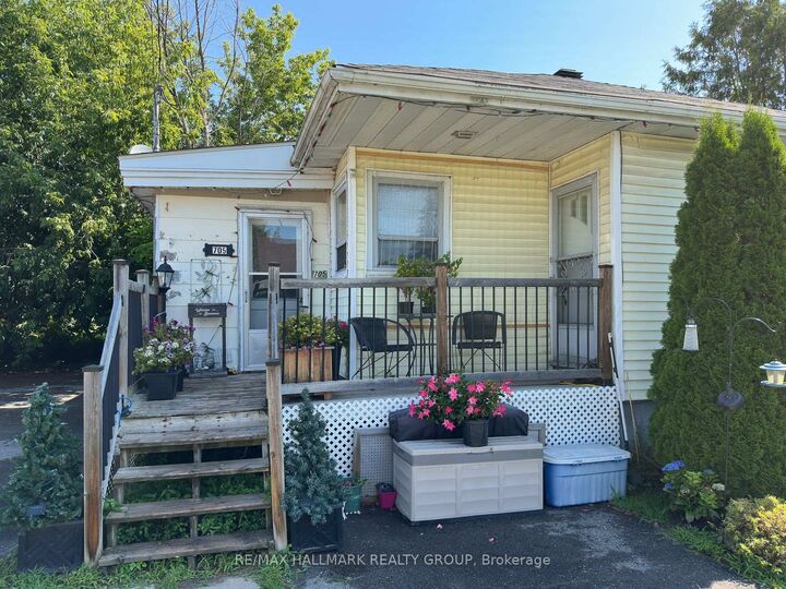 Property Photo: 705 Laviolette Street ON K4K 0E8