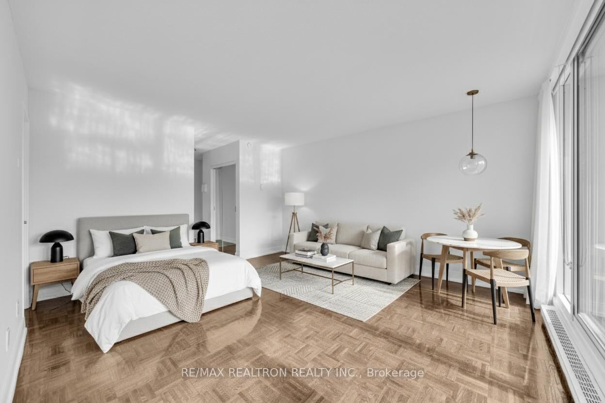 Property Photo:  33 Isabella Street 201  ON M4Y 2P7 