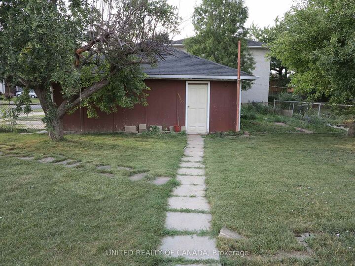 Property Photo: 456 Drewry Avenue Lower ON M2R 2K7