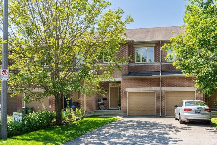 216 Badgeley Avenue — photo 1