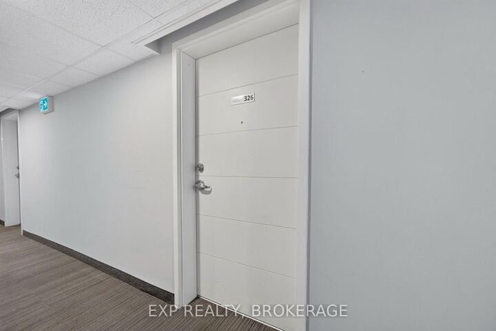 Property Photo:  652 Princess Street 326  ON K7L 1E5 