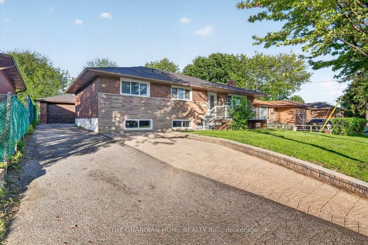 Photo de la propriété: 75 Durham Street Main Fl ON L1J 5P6