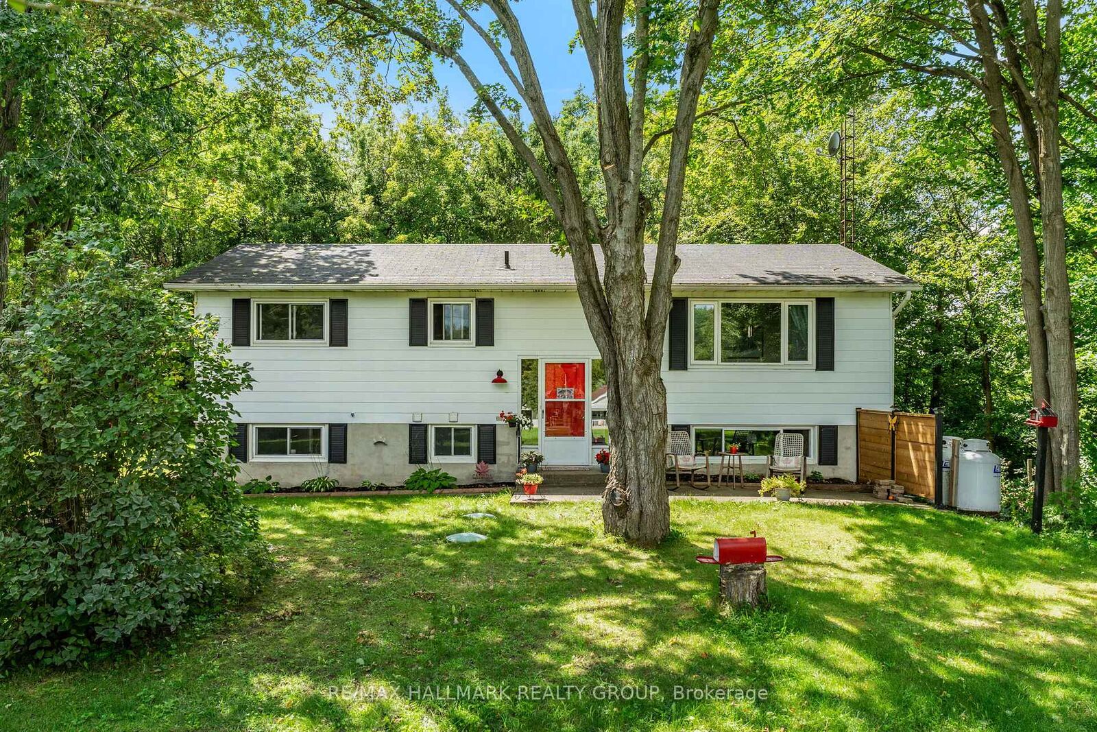 Property Photo:  4574 County Road 15 Road  ON K6V 5T2 