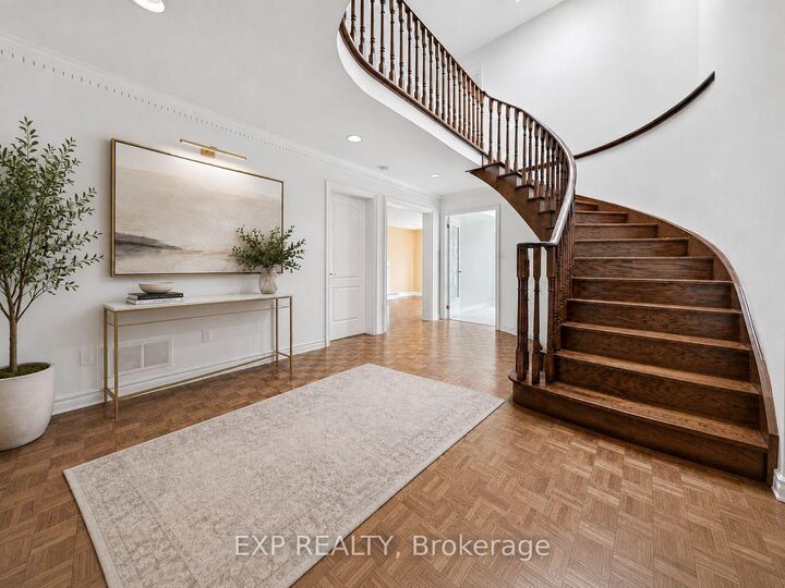 Property Photo: 19 Springbrook Drive ON L4B 3R9