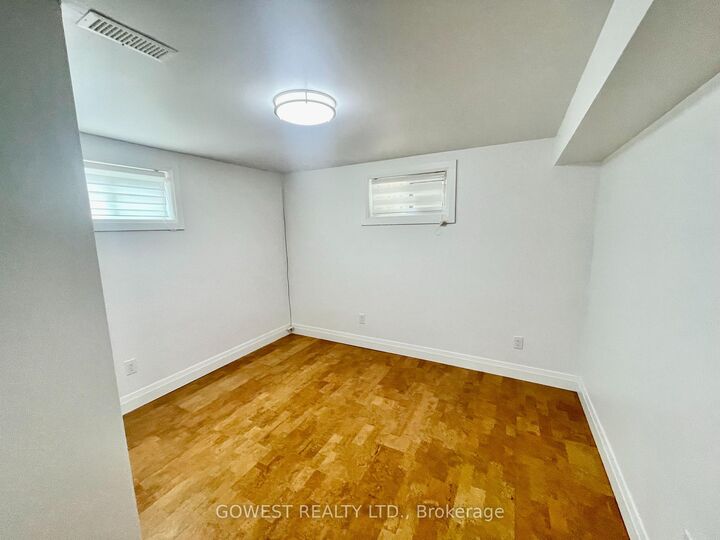 Property Photo:  42 Briarwood Crescent Lower  ON L9C 4B9 