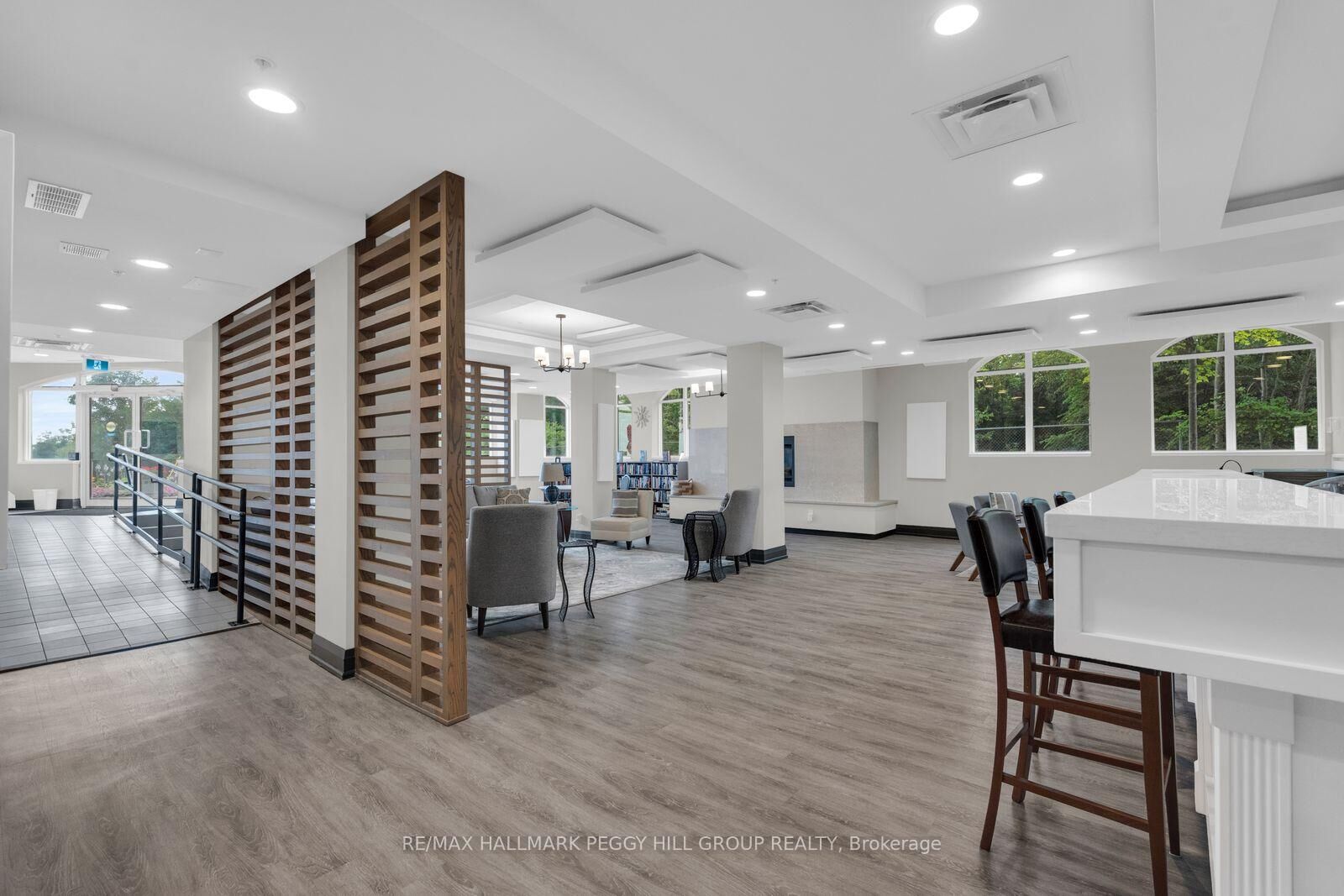 Property Photo: 354 Atherley Road 211 ON L3V 0B8
