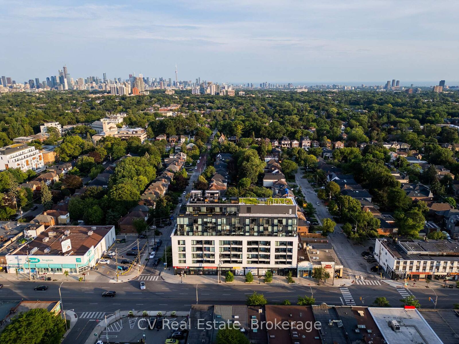 Photo de la propriété: 170 Chiltern Hill Road 317 ON M6C 0A9