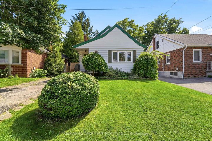 Property Photo: 61 Glenmount Avenue ON L8S 2L3