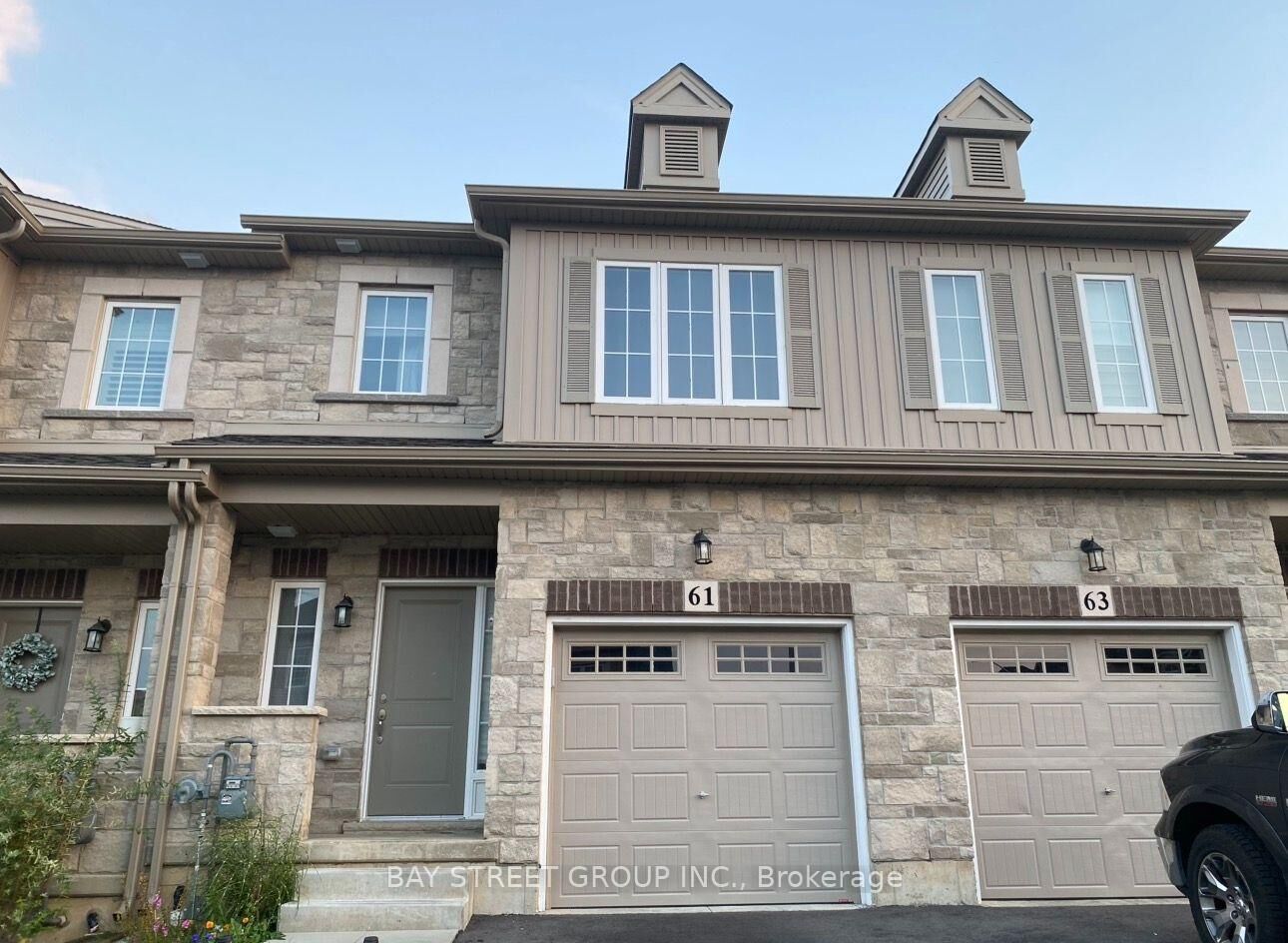 Property Photo:  61 Beasley Grove  ON L9K 0J7 
