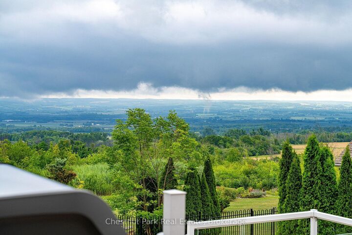 Property Photo: 103 Ridgecrest Lane ON N0H 2P0