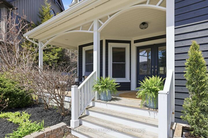 Property Photo:  156 Snowbridge Way  ON L9Y 0V1 