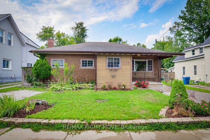 Property Photo: 238 Mary Street ON L3V 3E6