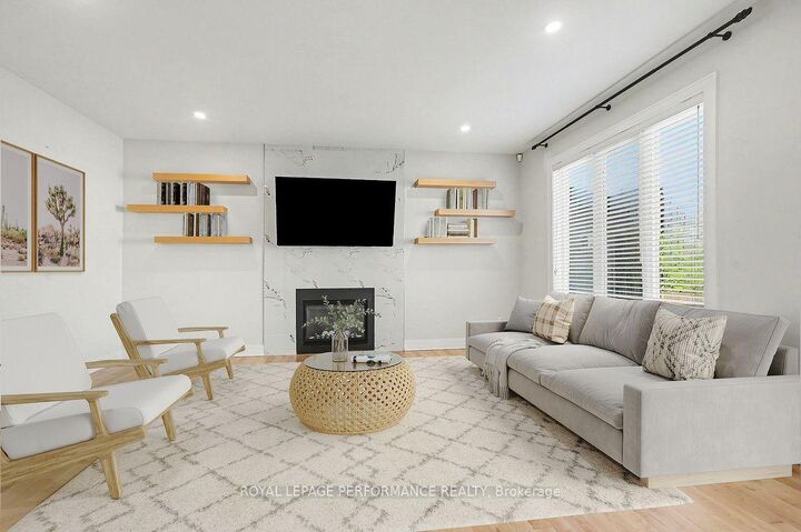 Property Photo: 523 Adamson Crescent ON K2S 0S7