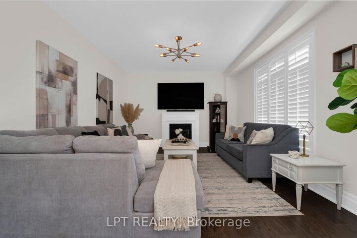 Property Photo: 1333 Harrington Street ON L0L 1W0
