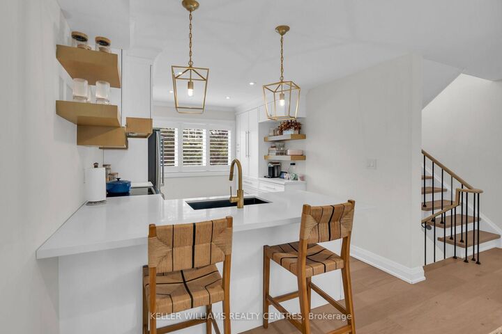 Property Photo: 37 Bowler Street ON L4G 7H7