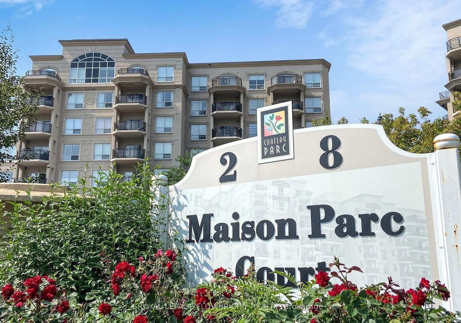 Property Photo: 8 Maison Parc Court 616 ON L4J 9K5