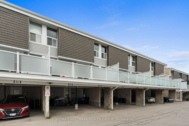 Property Photo: 3415 Uplands Drive 64 ON K1V 9N4