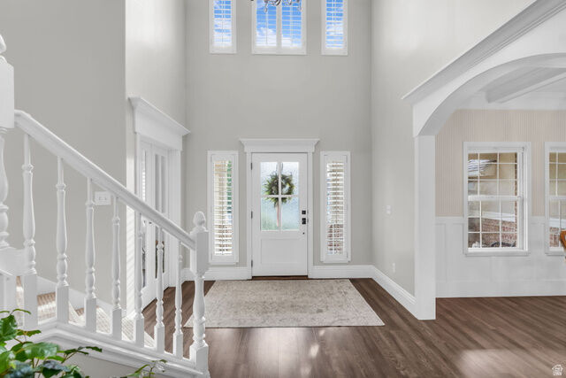 Property Photo: 1934 N Tuscany Cir UT 84062