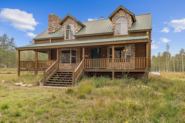 Property Photo:  2227 E 4425 S  UT 84720 