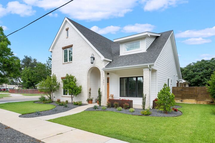 Property Photo:  1301 West Street  TX 78626 