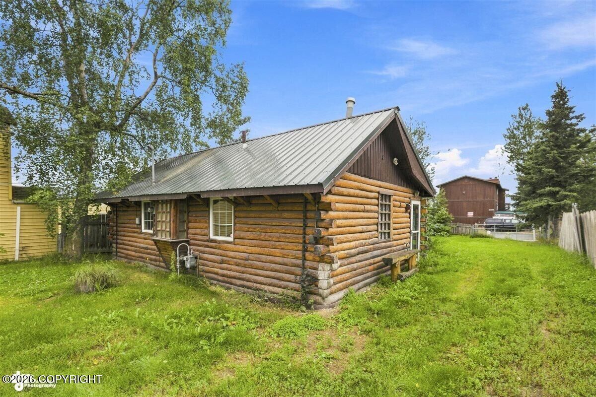 Property Photo: 1335 Ingra Street AK 99501